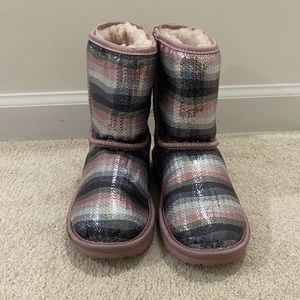 Little Girls Sequin Striped Uggs